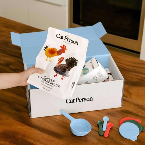 cat food packaging
