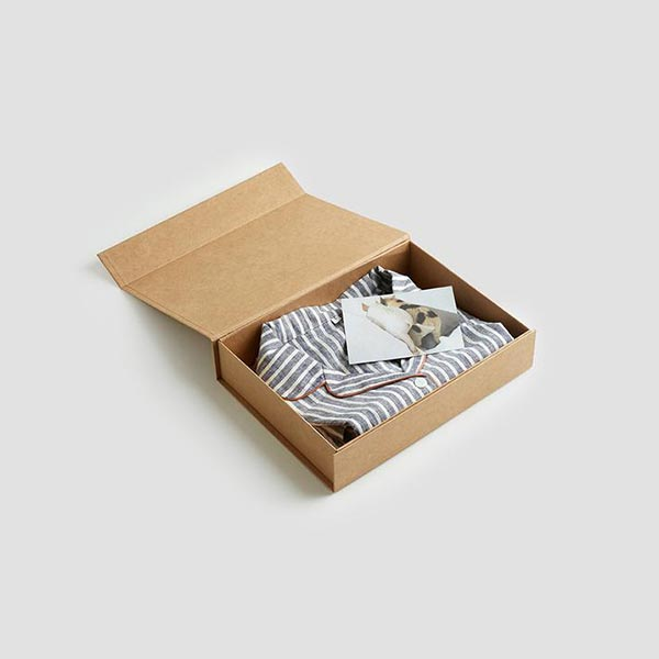 custom apparel boxes