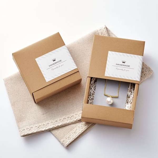 custom ecofriendly kraft boxes