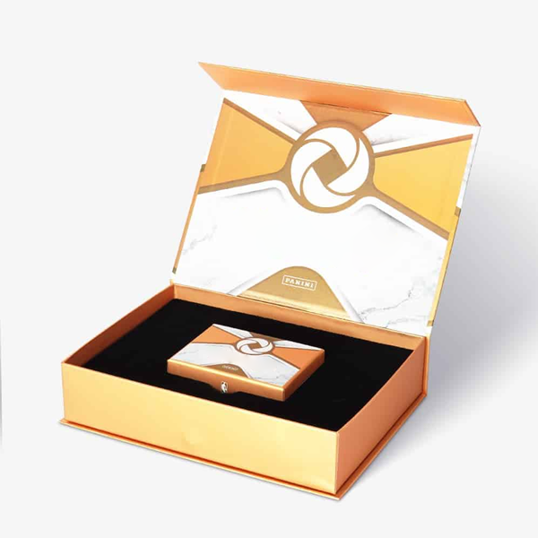 custom fliptop boxes with magnetic closure