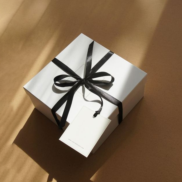 custom four corner gift boxes