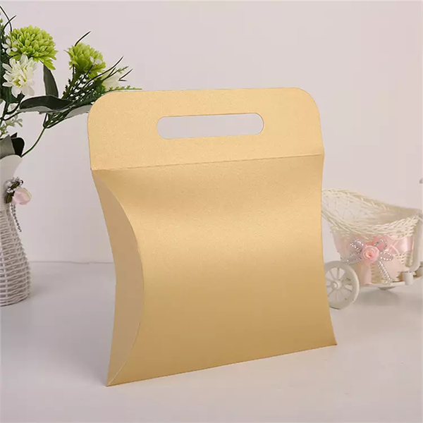 custom pillow boxes with handle