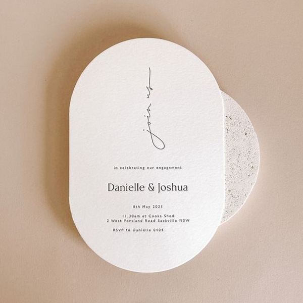 oval hang tags packaging