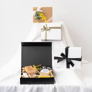 Decorative Boxes with Magnetic Closure