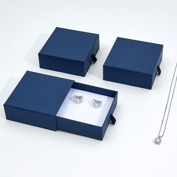 Small Rigid Boxes